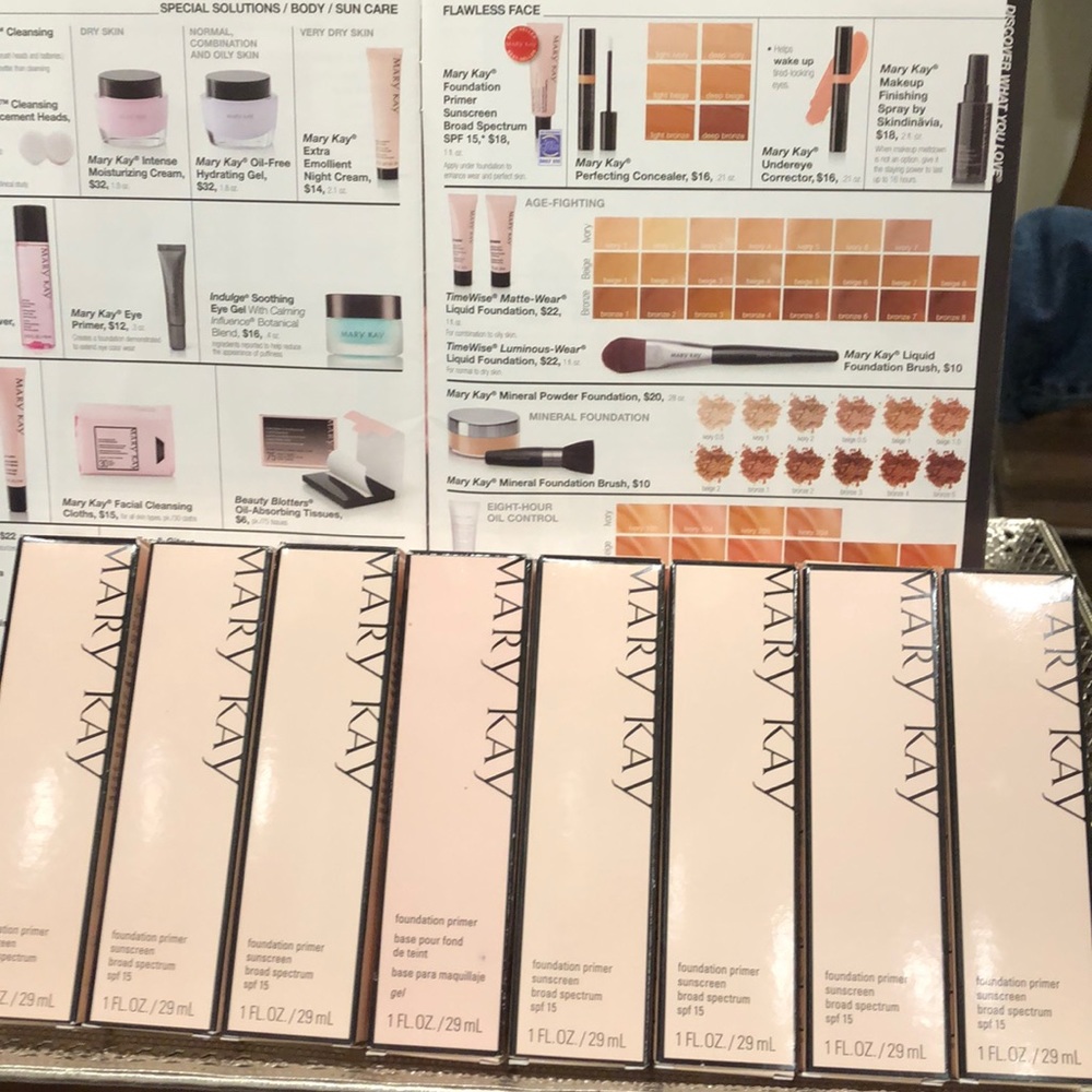 NEW Marykay foundation primer